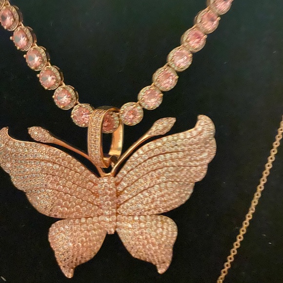 Jewelry - Beautiful cubic zirconia necklace with detachable jeweled butterfly. Rose gold